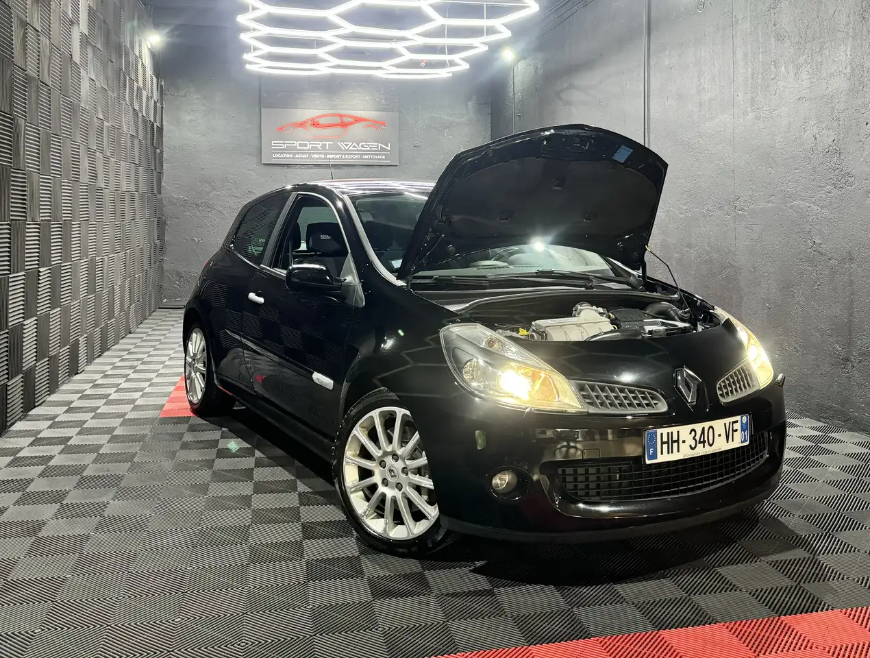 Renault Clio 2.0 16V 200 Sport