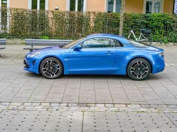 A110 Alpine Bleu from 1st hand complete