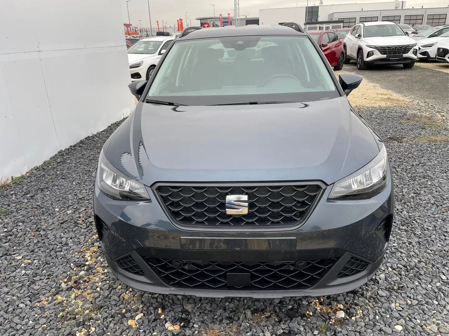 SEAT Arona STYLE RFK PDC v+h KLIMAAUTOMATIK 1.0 TSI 85kW/1... Grau - 2