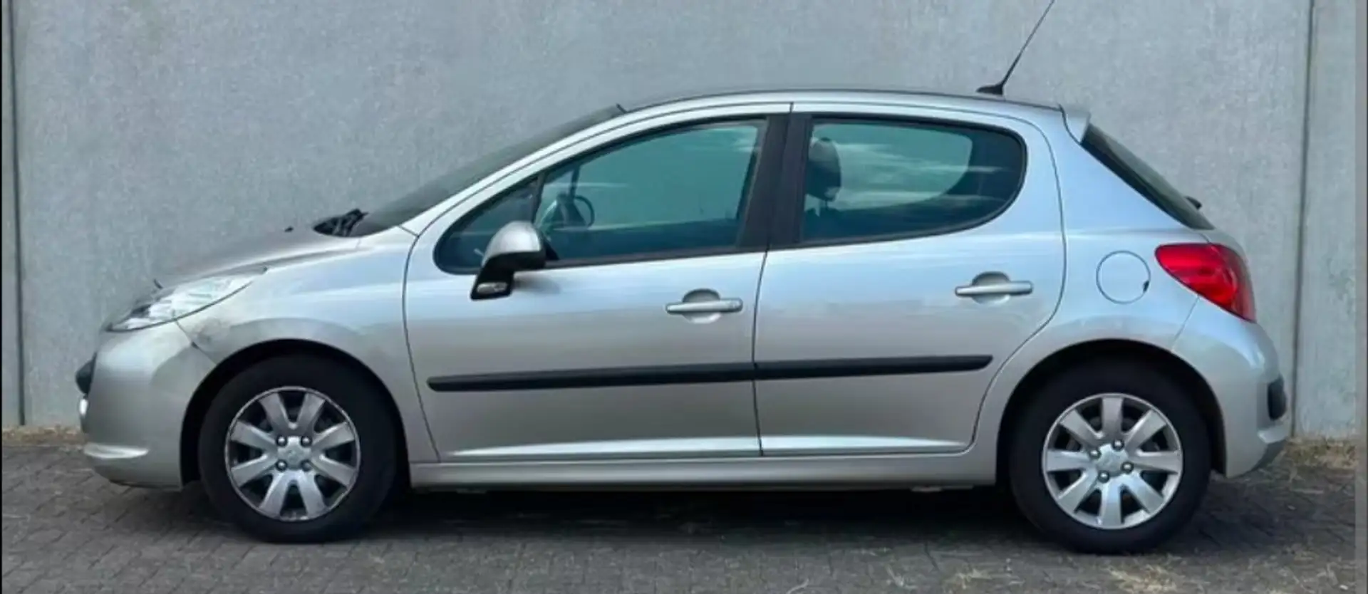 Peugeot 207 207 1.4 VTi Cool 'n Blue - 1