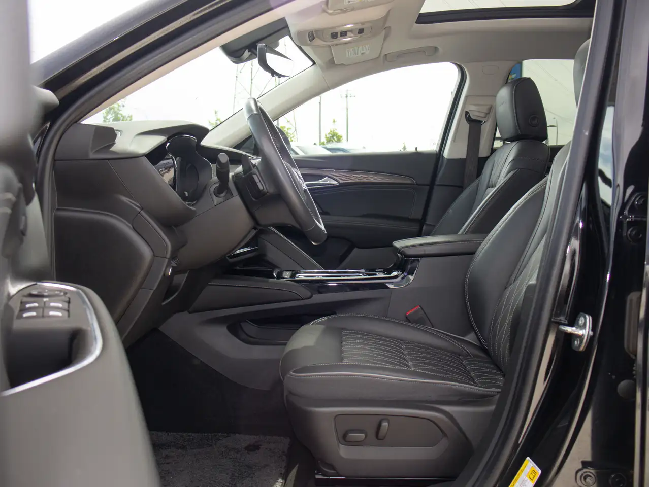 Buick Envision снимка Buick Envision