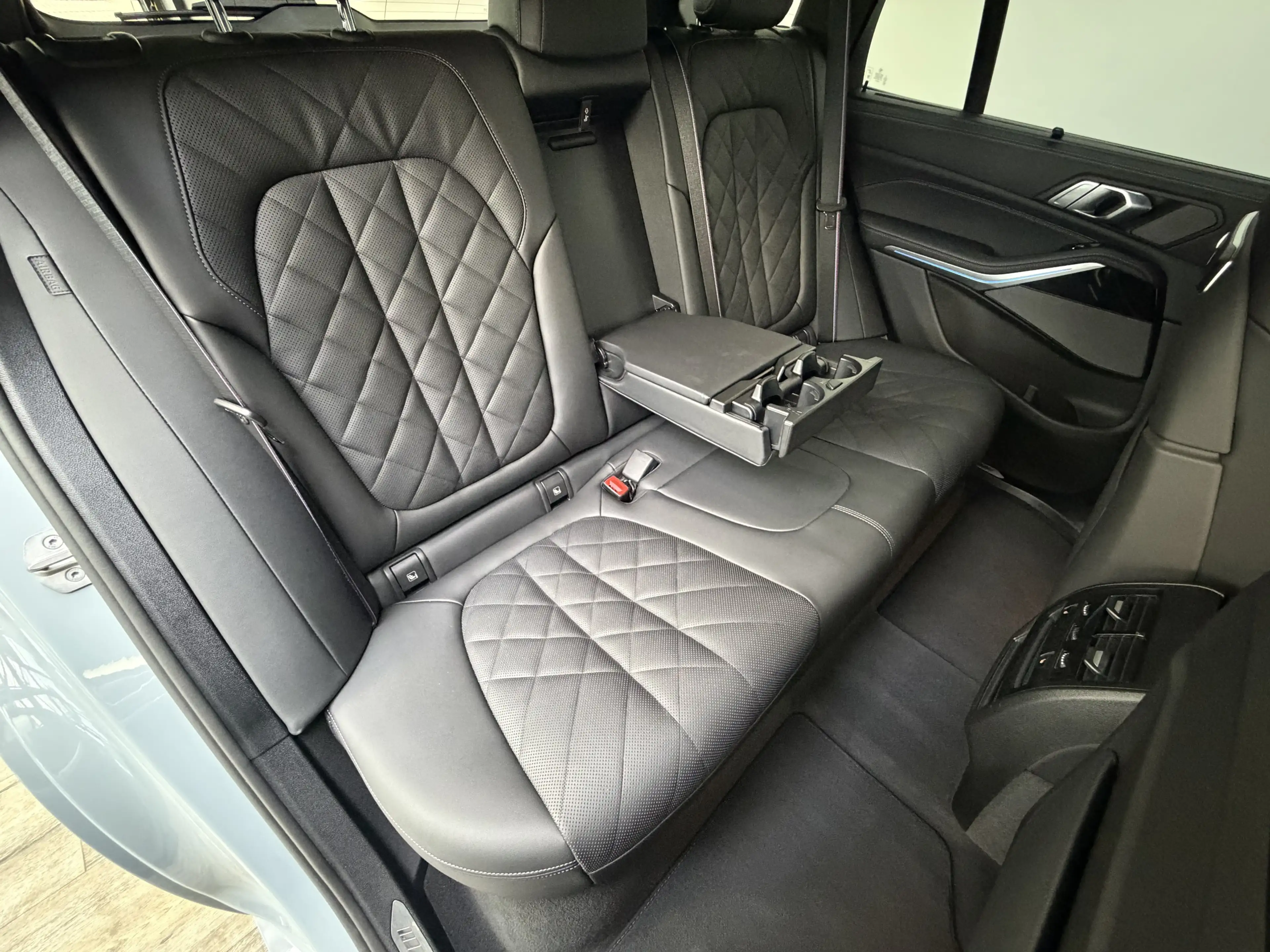 BMW X5 xDr50e M Sport Pro 22Zoll Pano Sitzlüft. AHK — photo 29