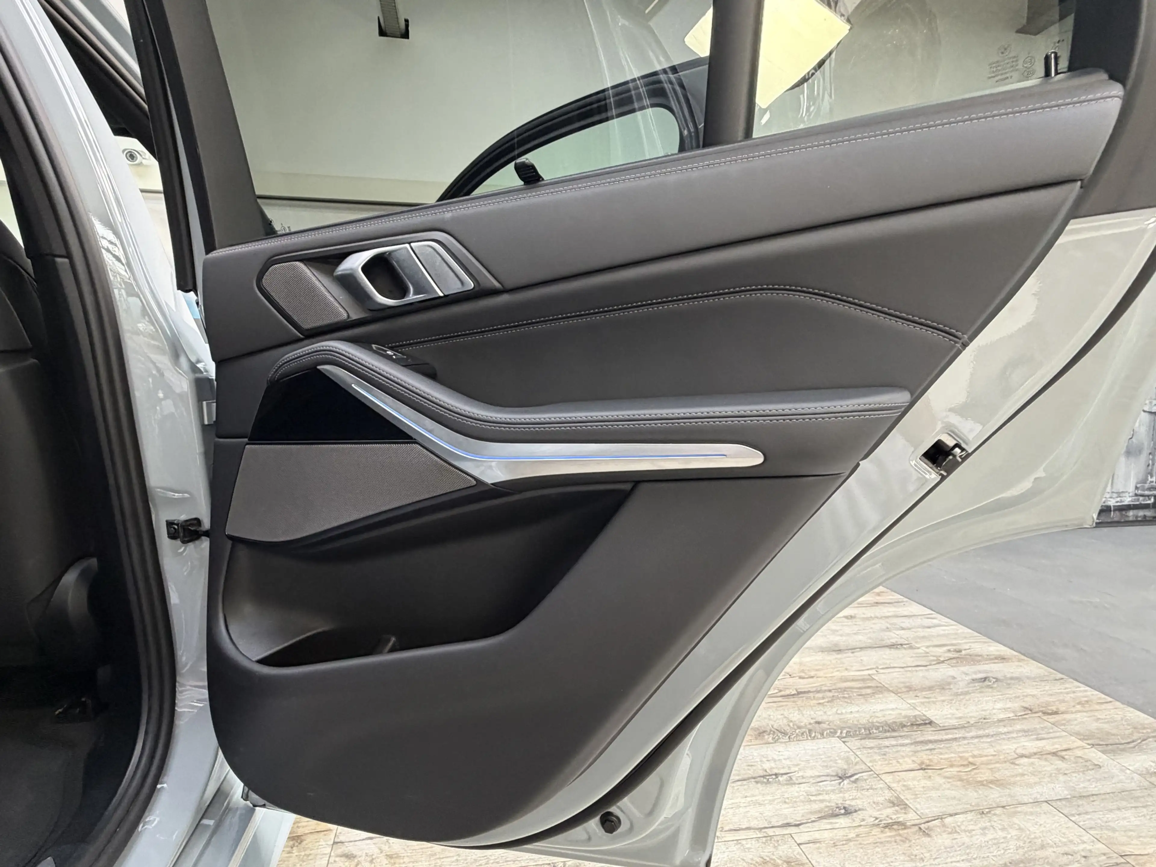 BMW X5 xDr50e M Sport Pro 22Zoll Pano Sitzlüft. AHK — photo 34