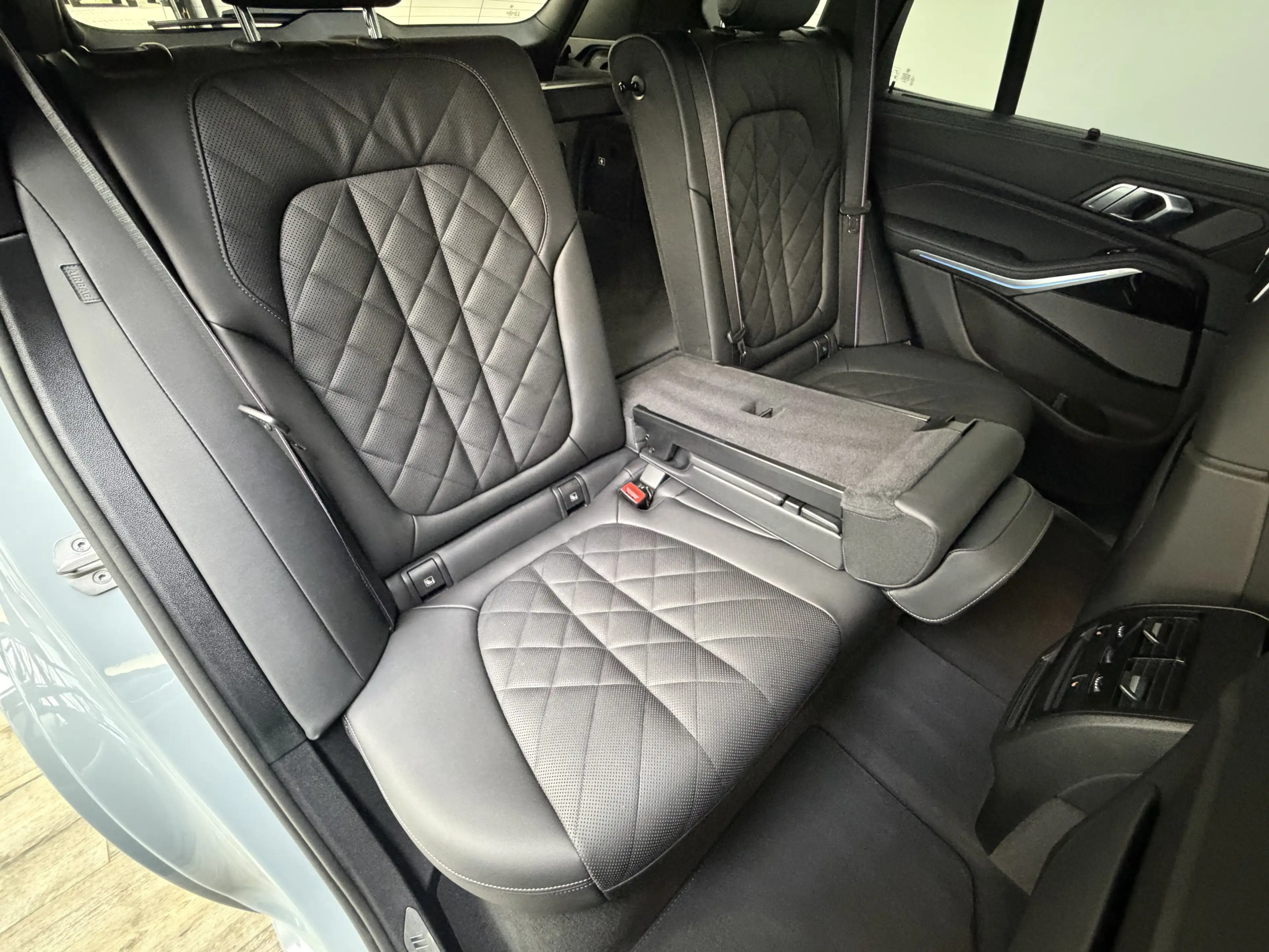 BMW X5 xDr50e M Sport Pro 22Zoll Pano Sitzlüft. AHK — photo 28