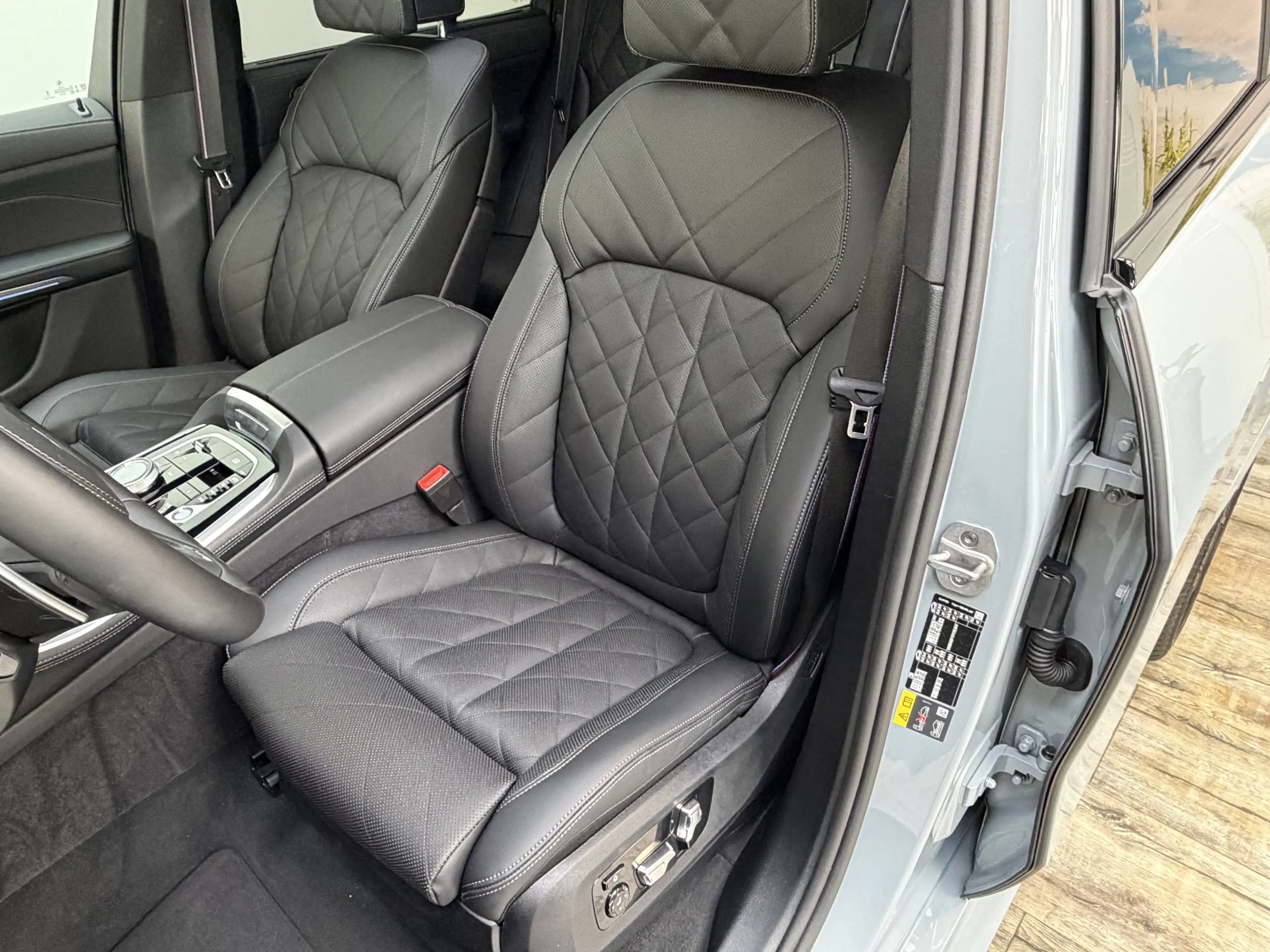 BMW X5 xDr50e M Sport Pro 22Zoll Pano Sitzlüft. AHK — photo 16