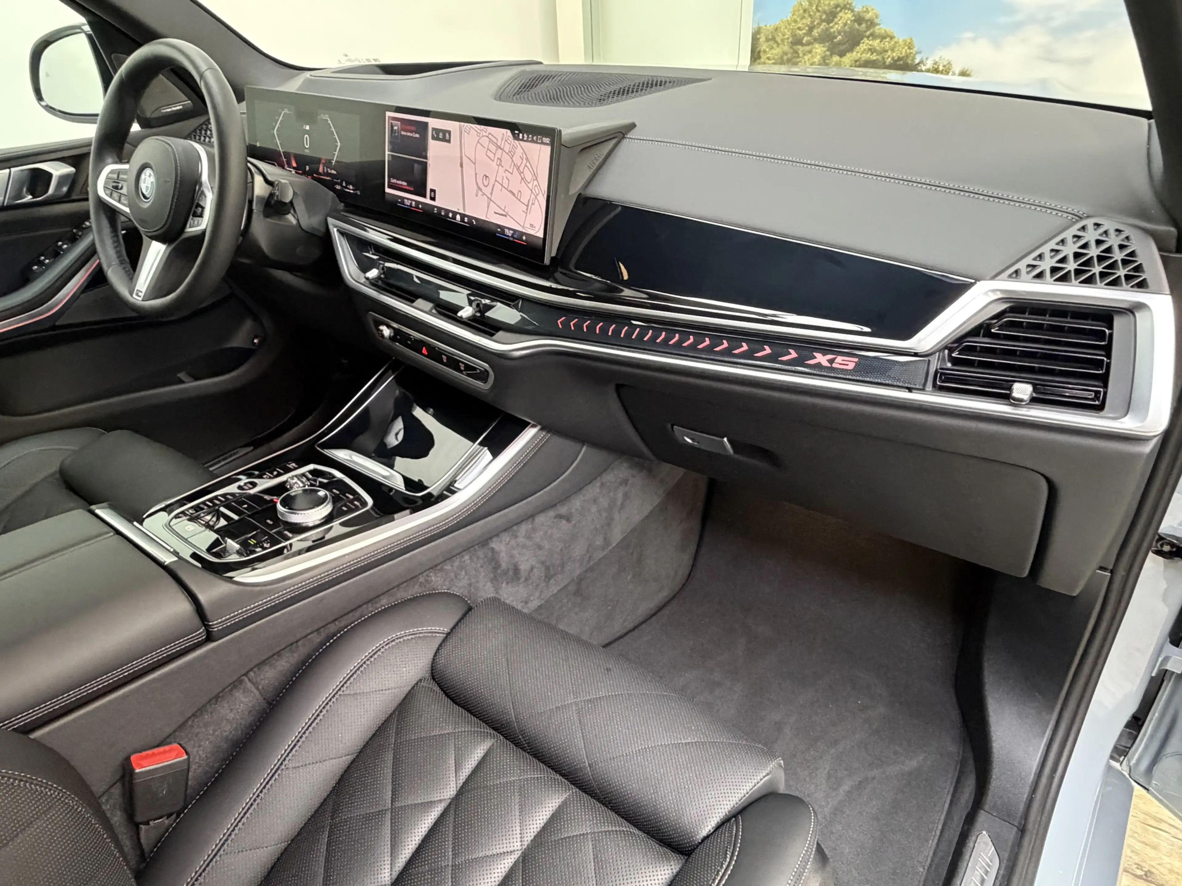 BMW X5 xDr50e M Sport Pro 22Zoll Pano Sitzlüft. AHK — photo 35
