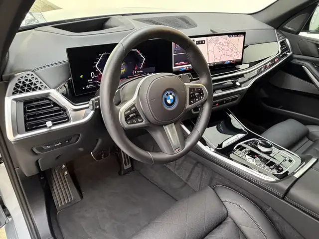 BMW X5 X5 view 8