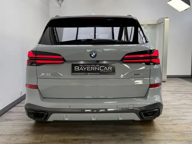 BMW X5 X5 view 5