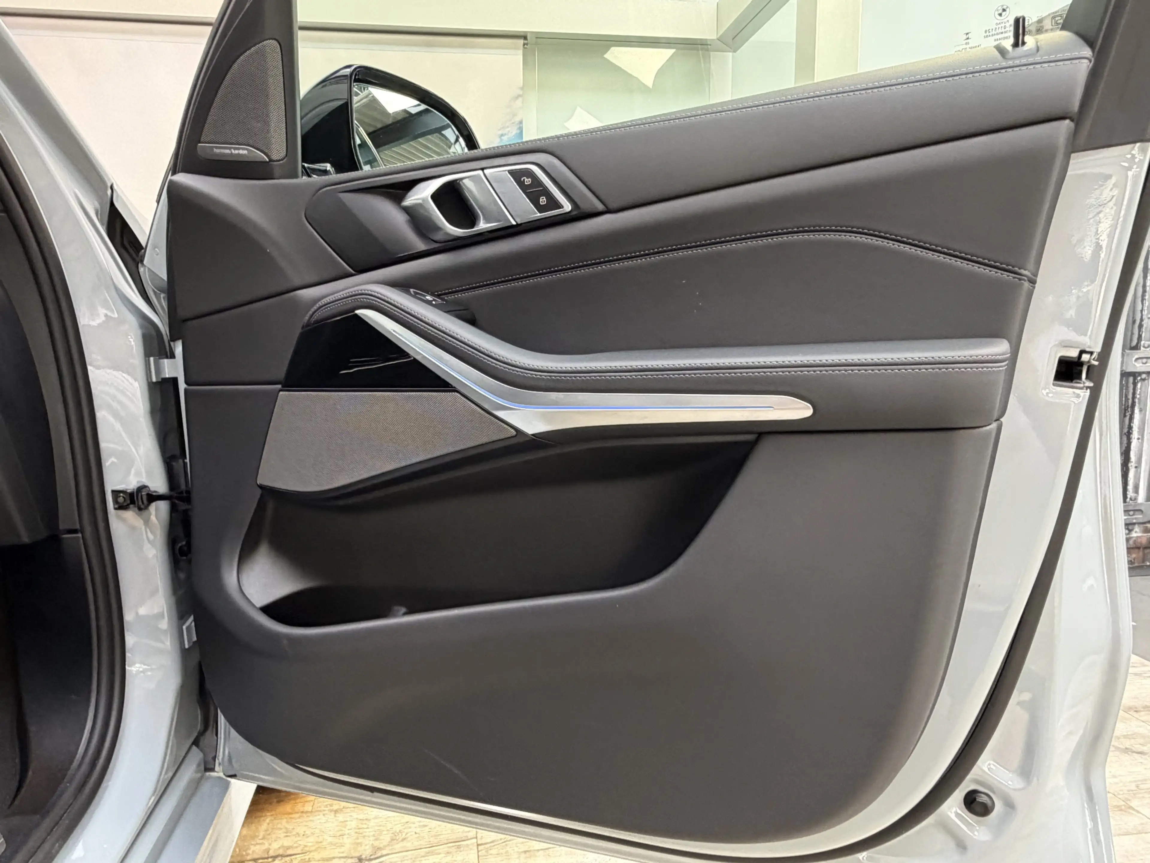 BMW X5 xDr50e M Sport Pro 22Zoll Pano Sitzlüft. AHK — photo 40