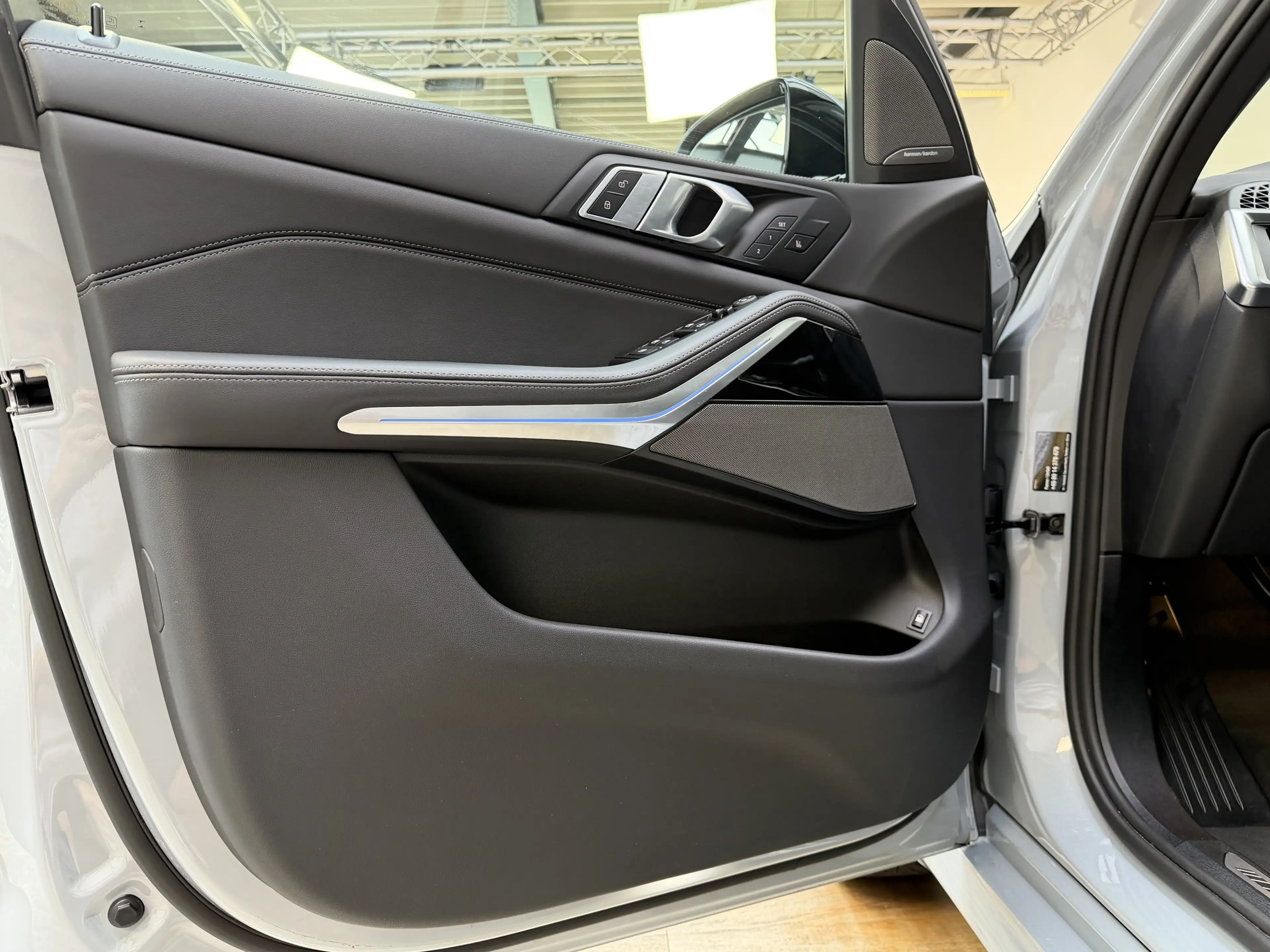 BMW X5 xDr50e M Sport Pro 22Zoll Pano Sitzlüft. AHK — photo 19