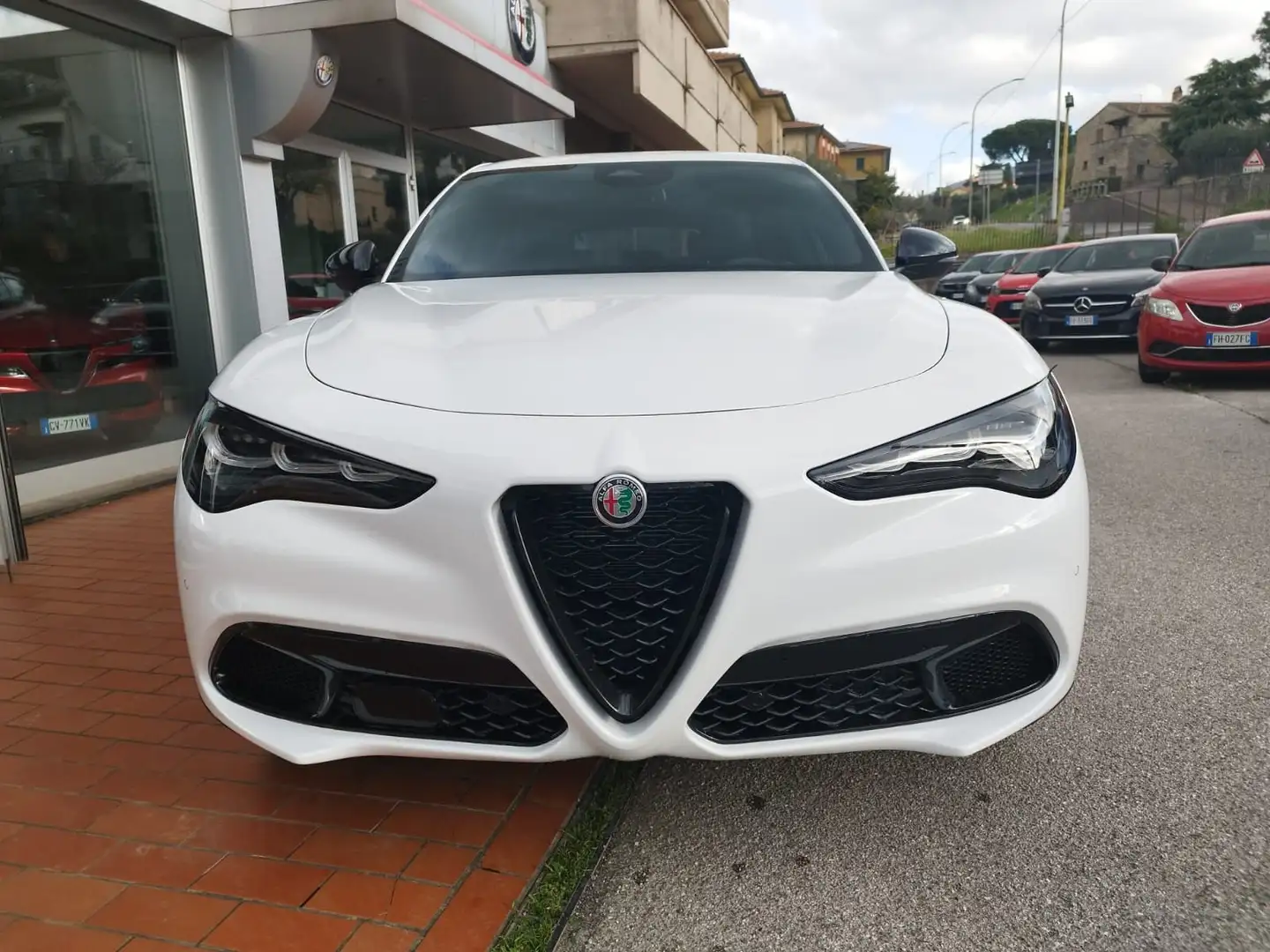 Alfa Romeo Stelvio 2.2 Turbodiesel 210 CV AT8 Q4 Veloce KM ZERO Bianco - 2