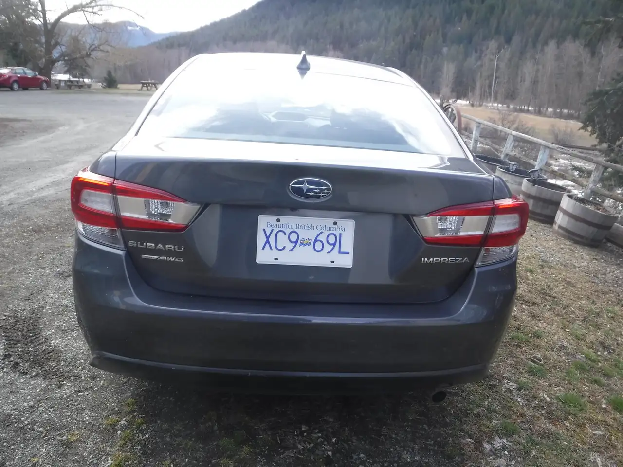 Subaru Impreza снимка Subaru Impreza
