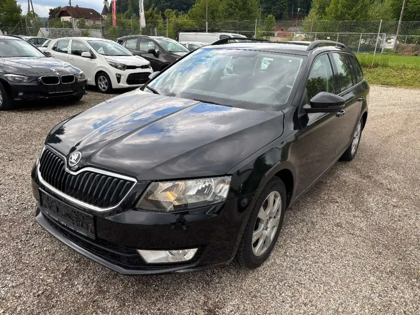Skoda Octavia 2.0 TDI Schwarz - 2