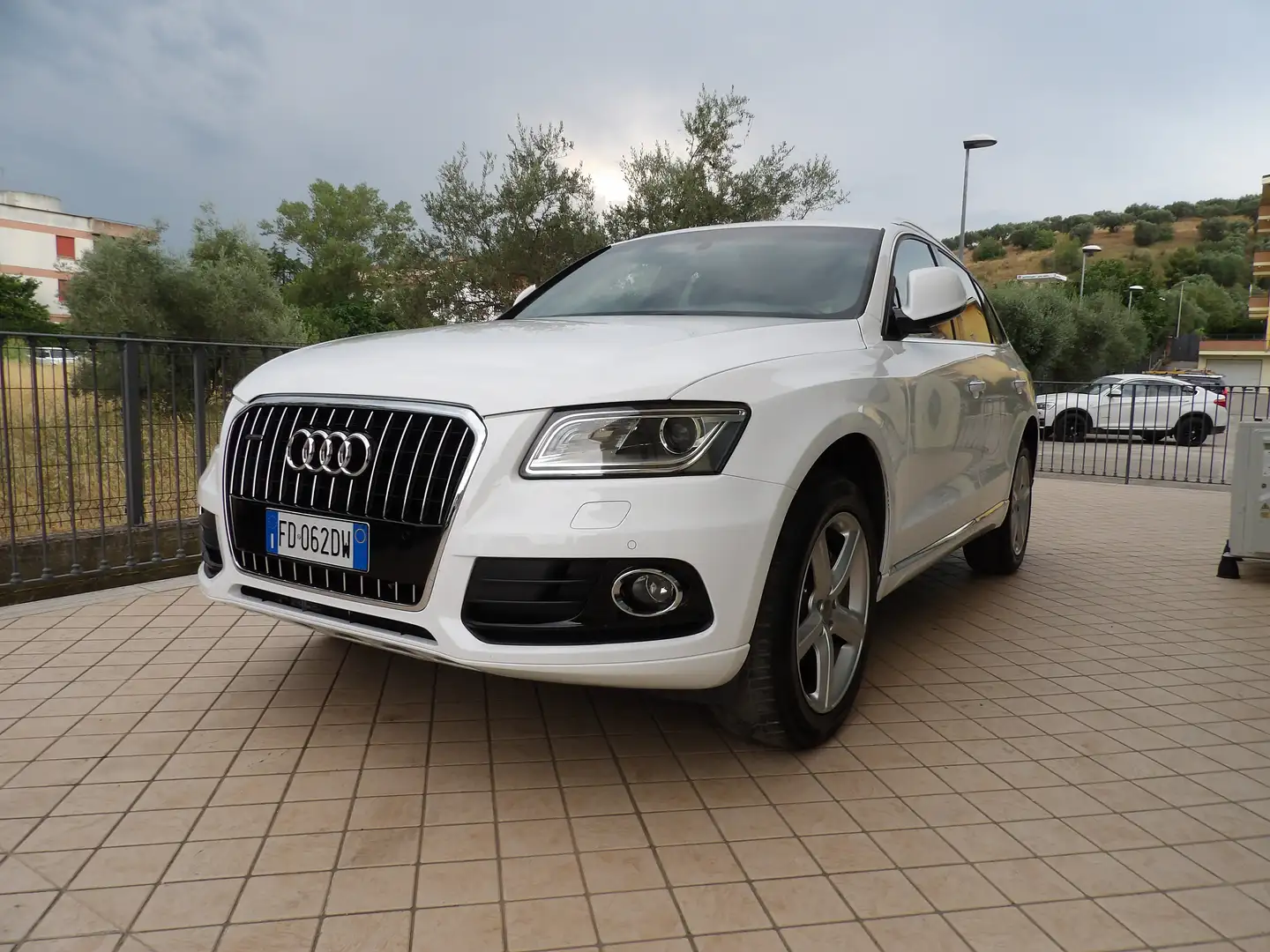 Audi Q5 Q5 I 2013 2.0 tdi Advanced quattro 163cv s-tronic Bianco - 1