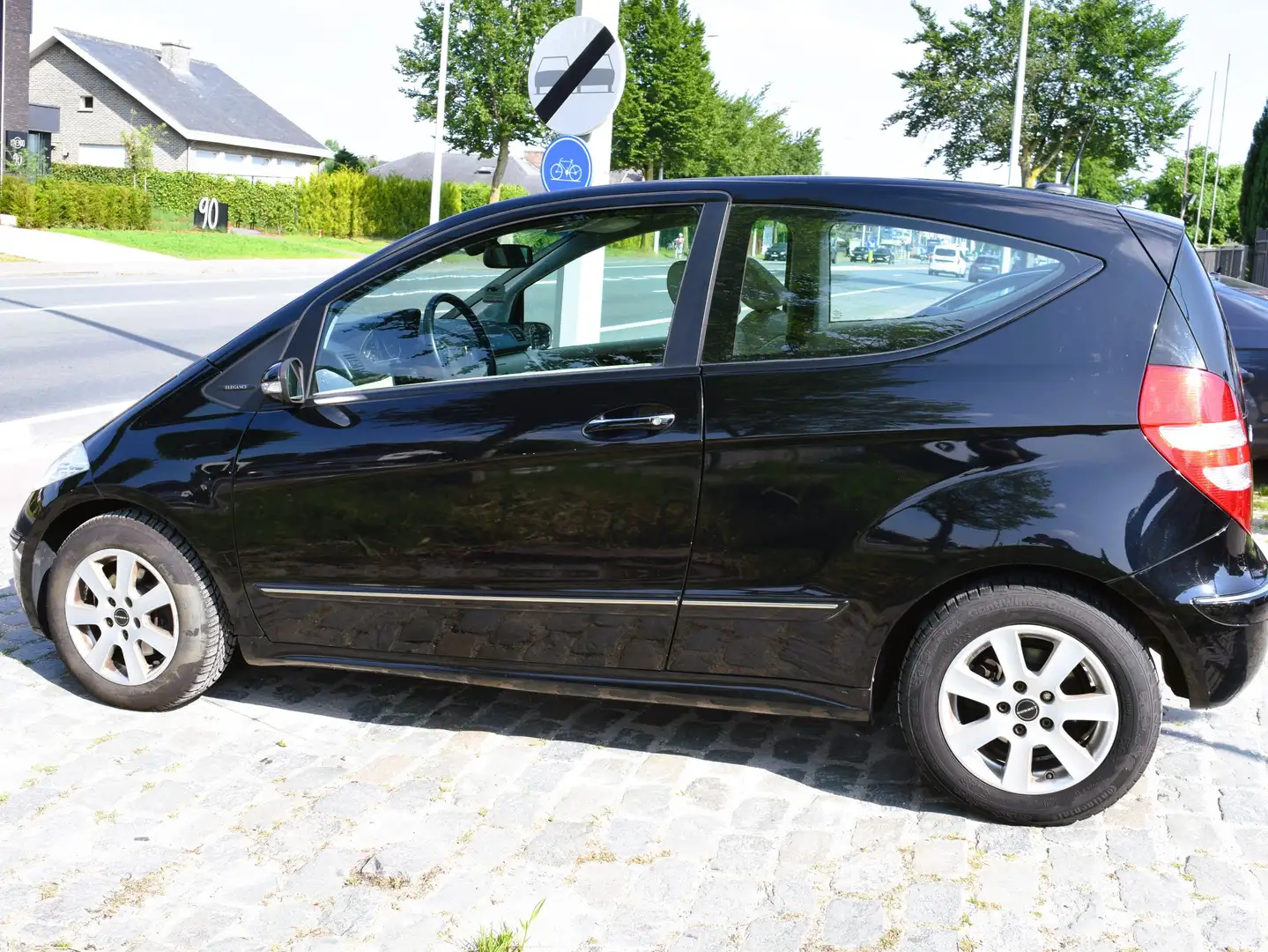 Mercedes-Benz A 170 /Elegance/Automaat/Leder/HISTORY/GARANTIE Zwart - 2