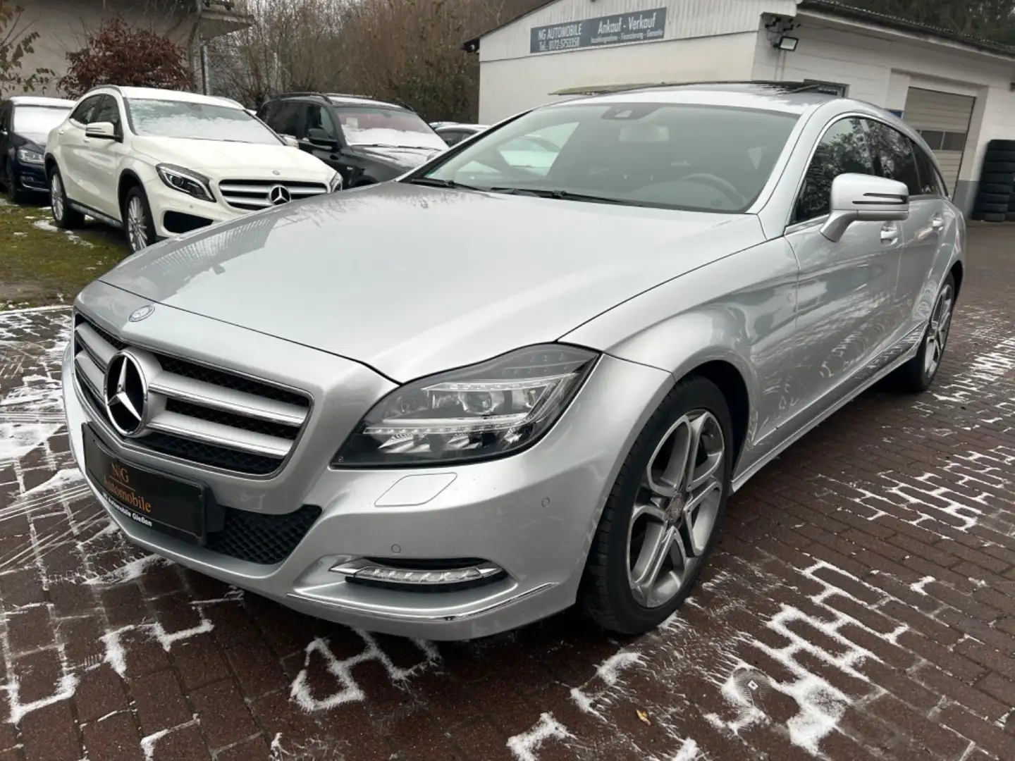 Mercedes-Benz CLS CLS 350 CDI BE Shooting B.*LED*GSD*Kamera*Assist Silber - 1
