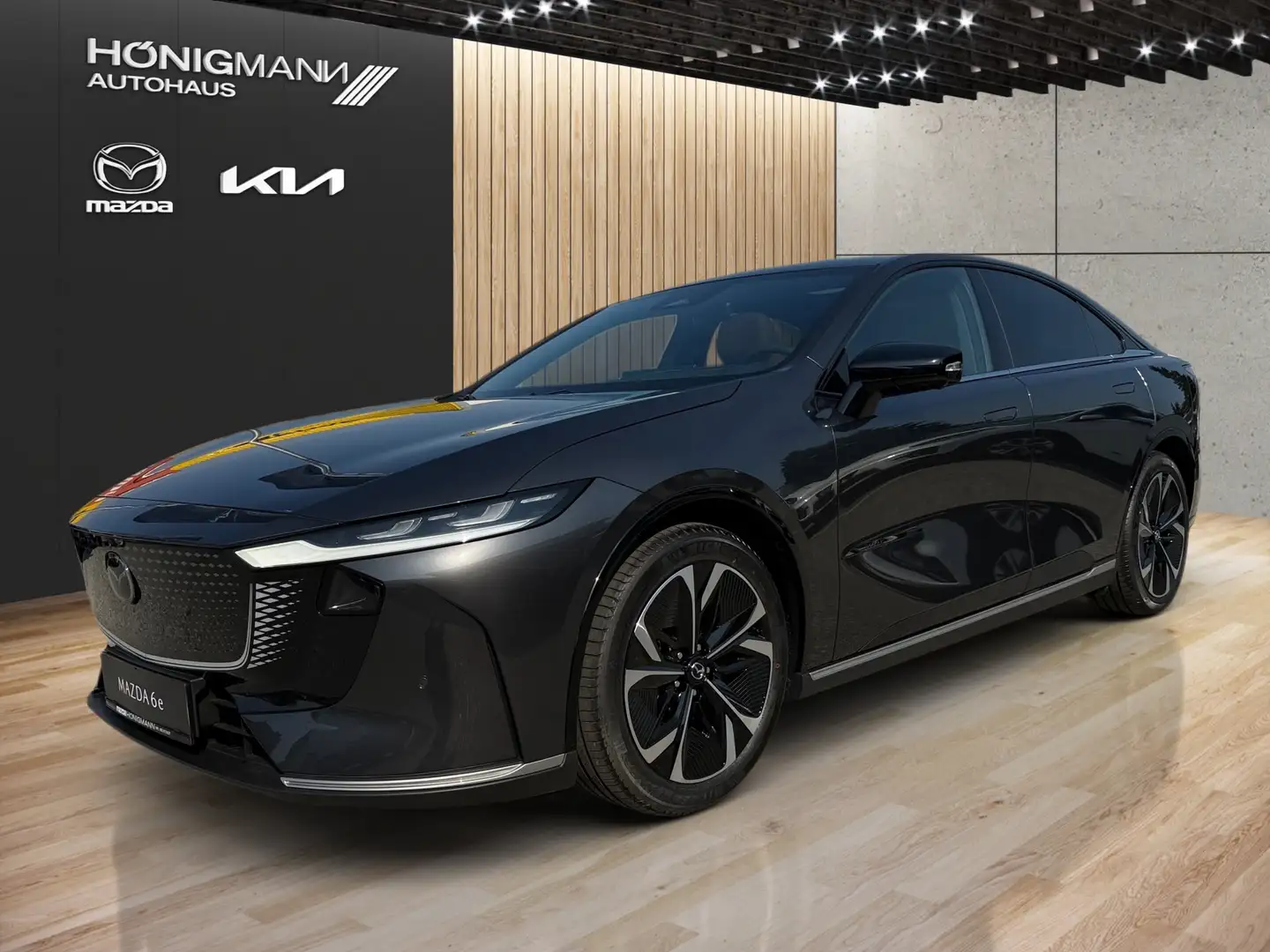 Mazda 6e 68,8 SR Takumi Plus Grau - 1