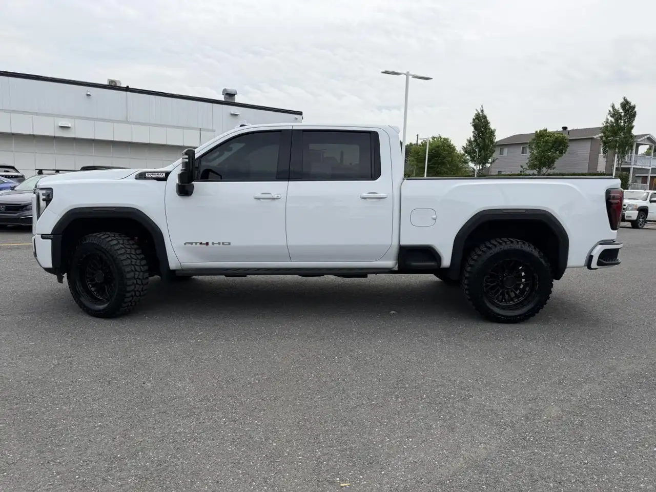 GMC Sierra 2500HD снимка GMC Sierra 2500HD