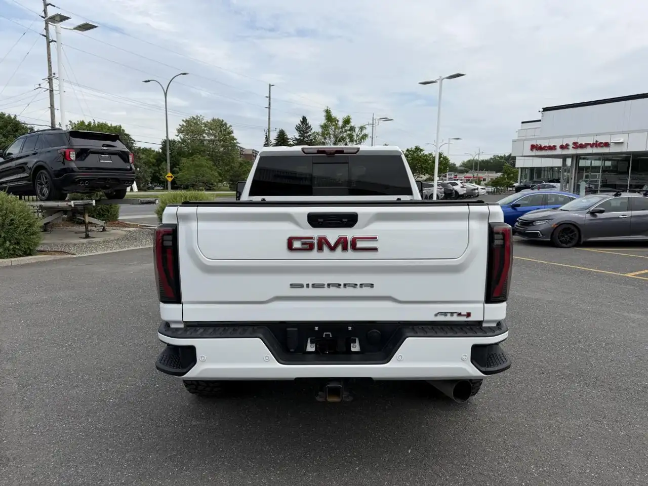 GMC Sierra 2500HD снимка GMC Sierra 2500HD