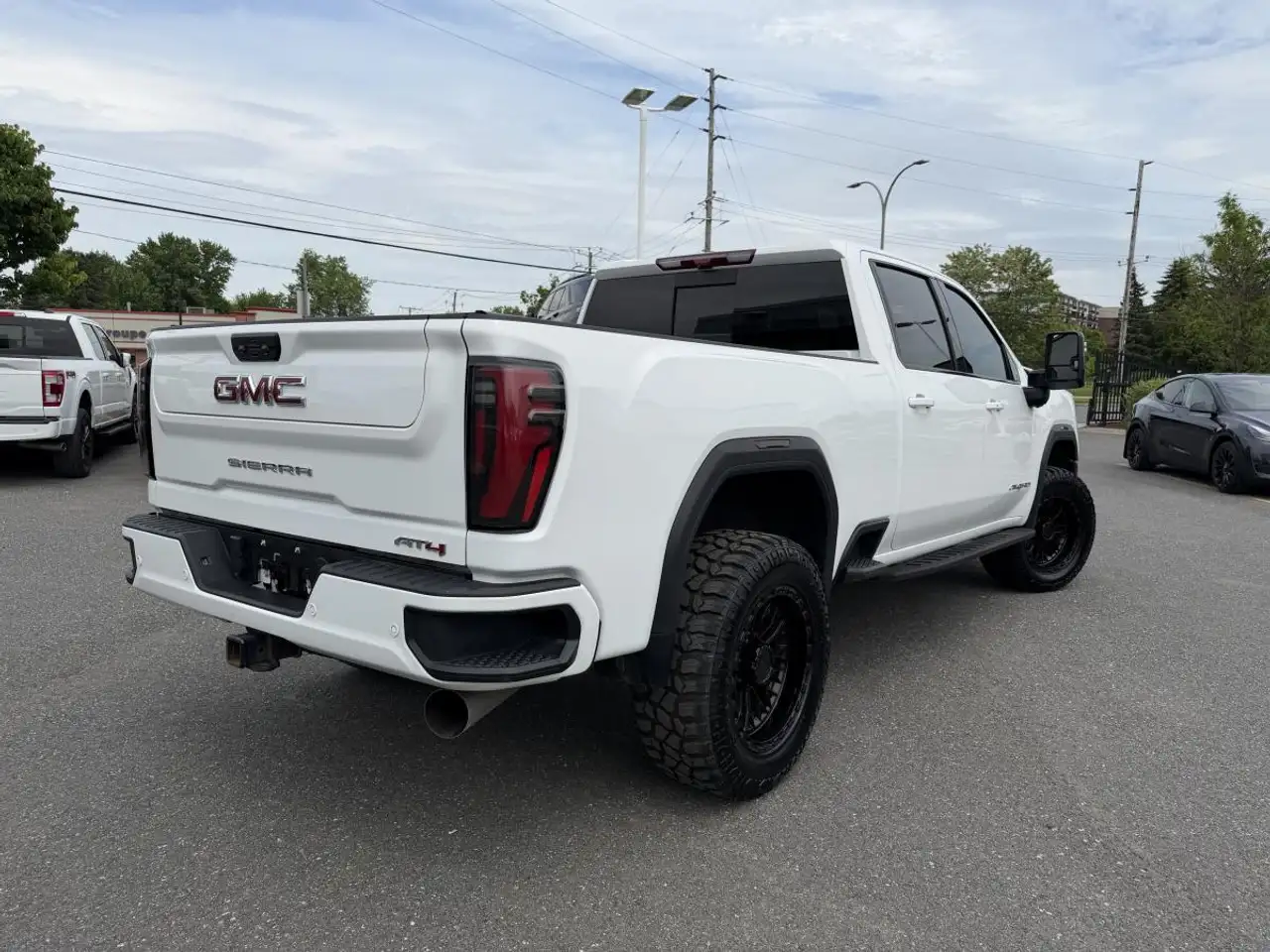 GMC Sierra 2500HD снимка GMC Sierra 2500HD