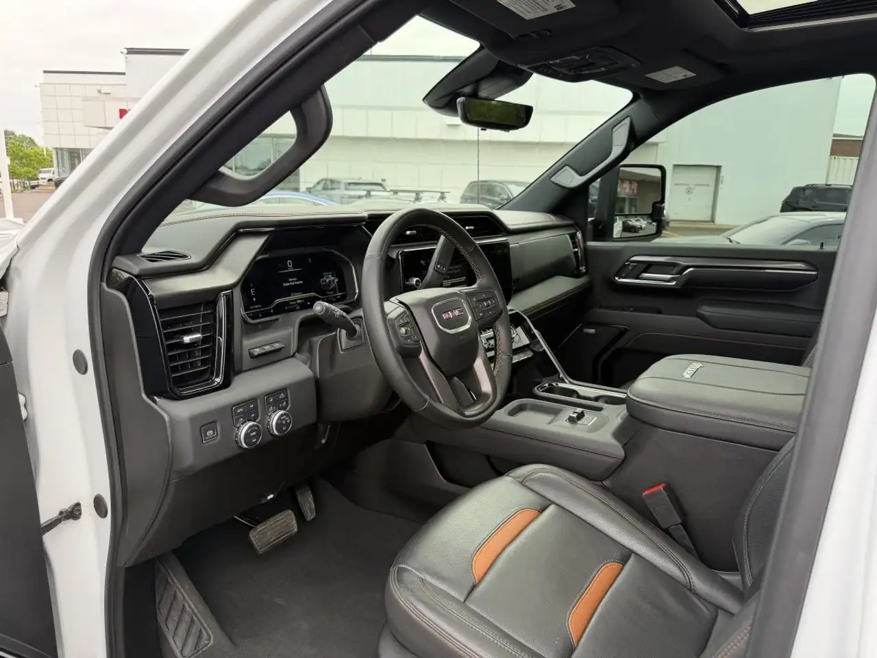 GMC Sierra 2500HD снимка GMC Sierra 2500HD