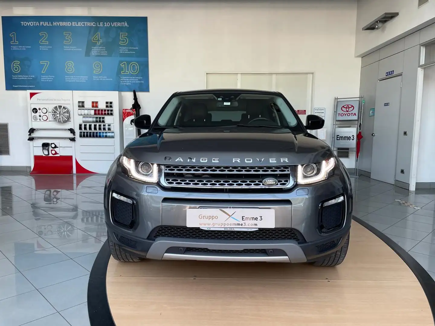 Land Rover Range Rover Evoque 2.0 Premium Pure Grigio - 2