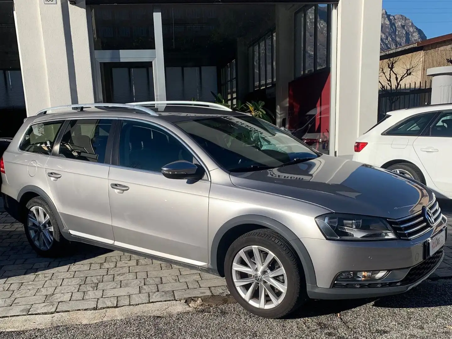 Volkswagen Passat Alltrack 2.0 tdi 4motion dsg UNICO PROPRIETARIO CERTIFICATA Grey - 1