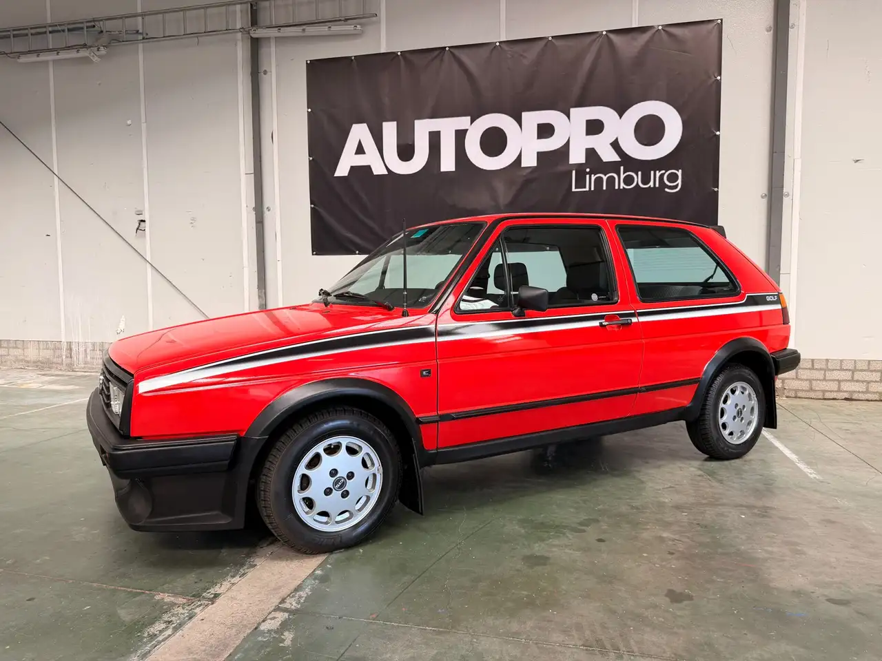 Volkswagen Golf 1.6 C 4-bak// in zeer mooie originele staat, foto 5