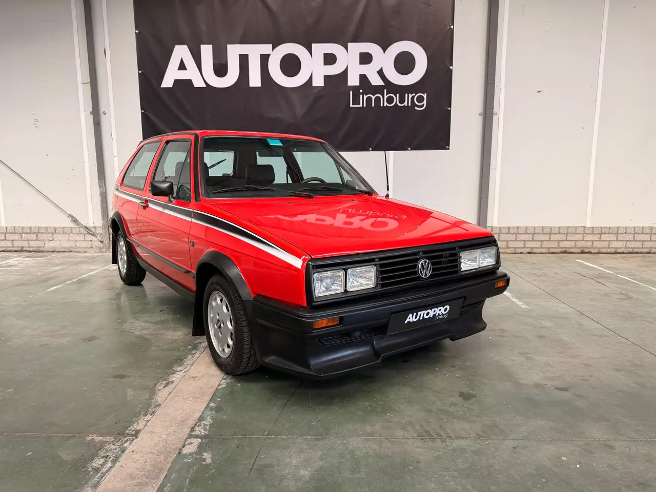 Volkswagen Golf 1.6 C 4-bak// in zeer mooie originele staat, foto 2
