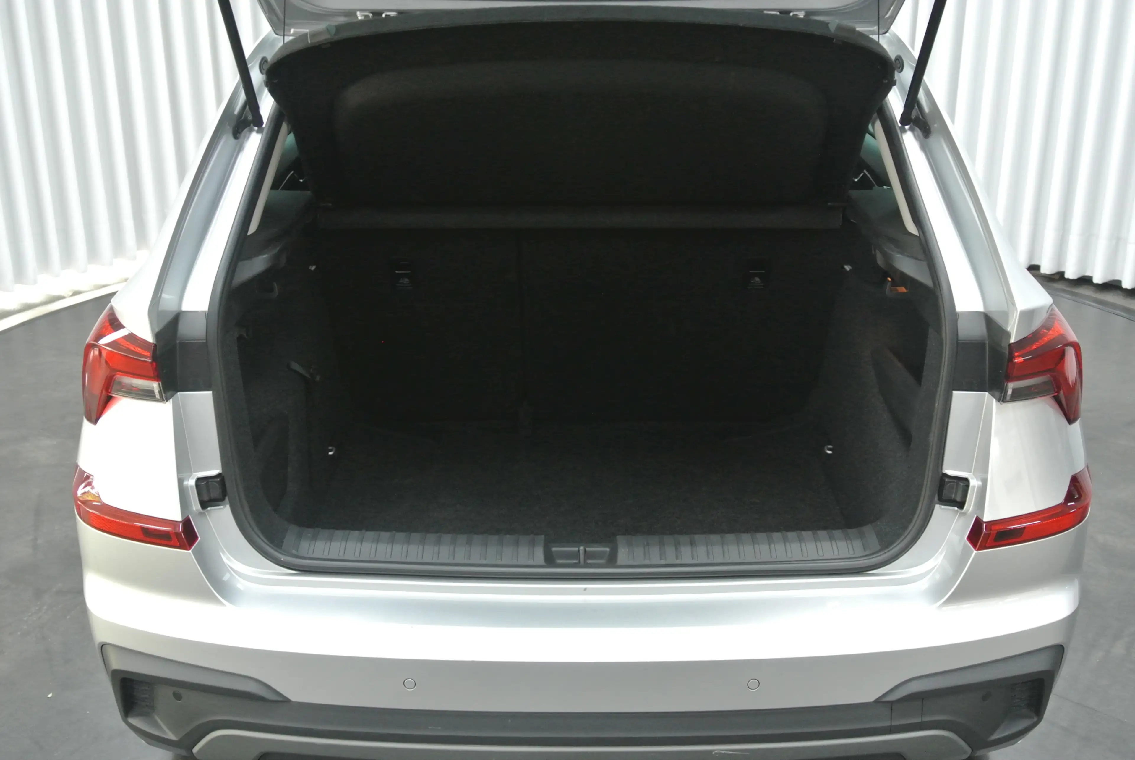 Skoda Kamiq 1.0 TSI — photo 14