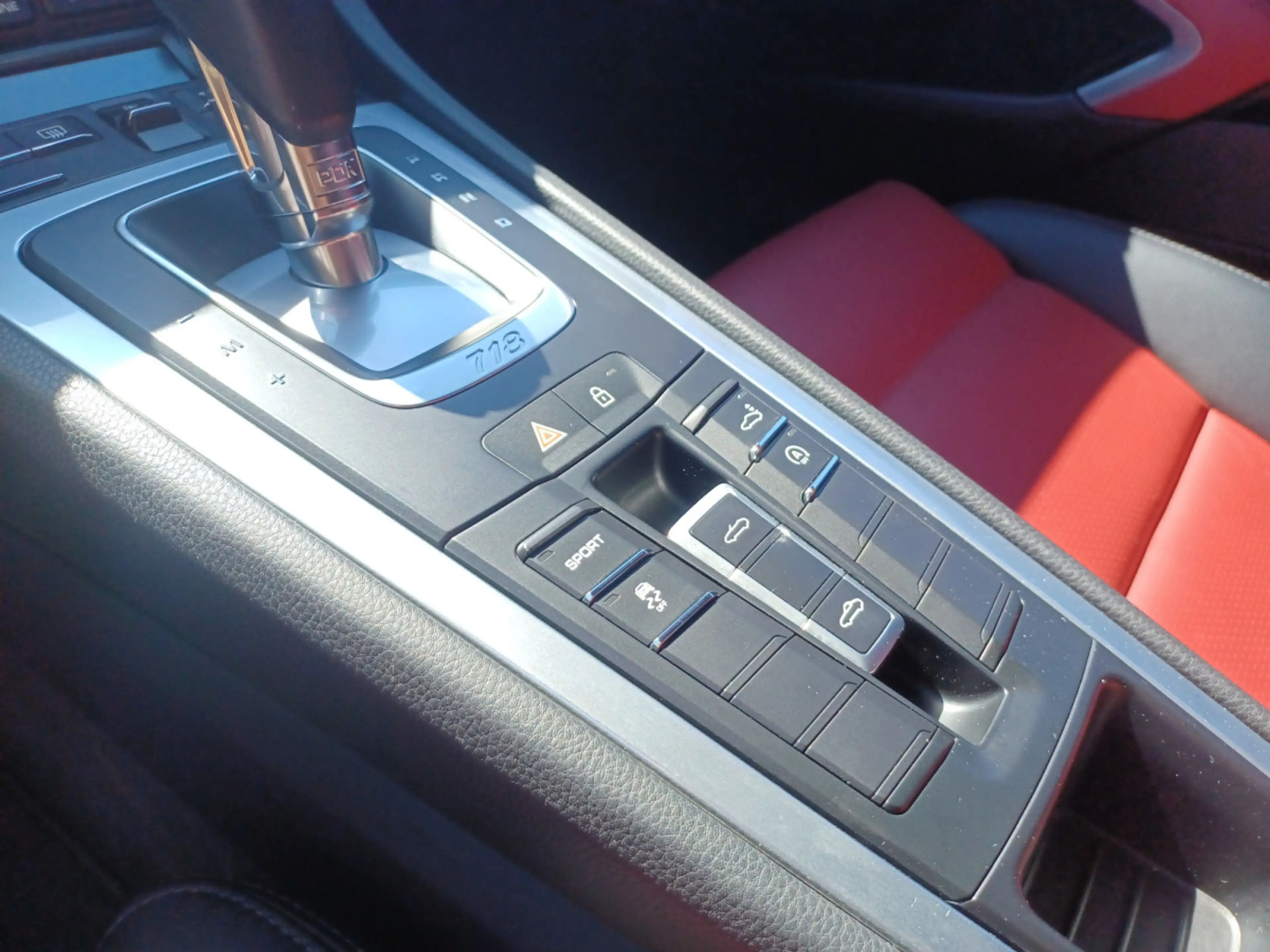 Porsche 718 Boxster Style Edition — photo 14