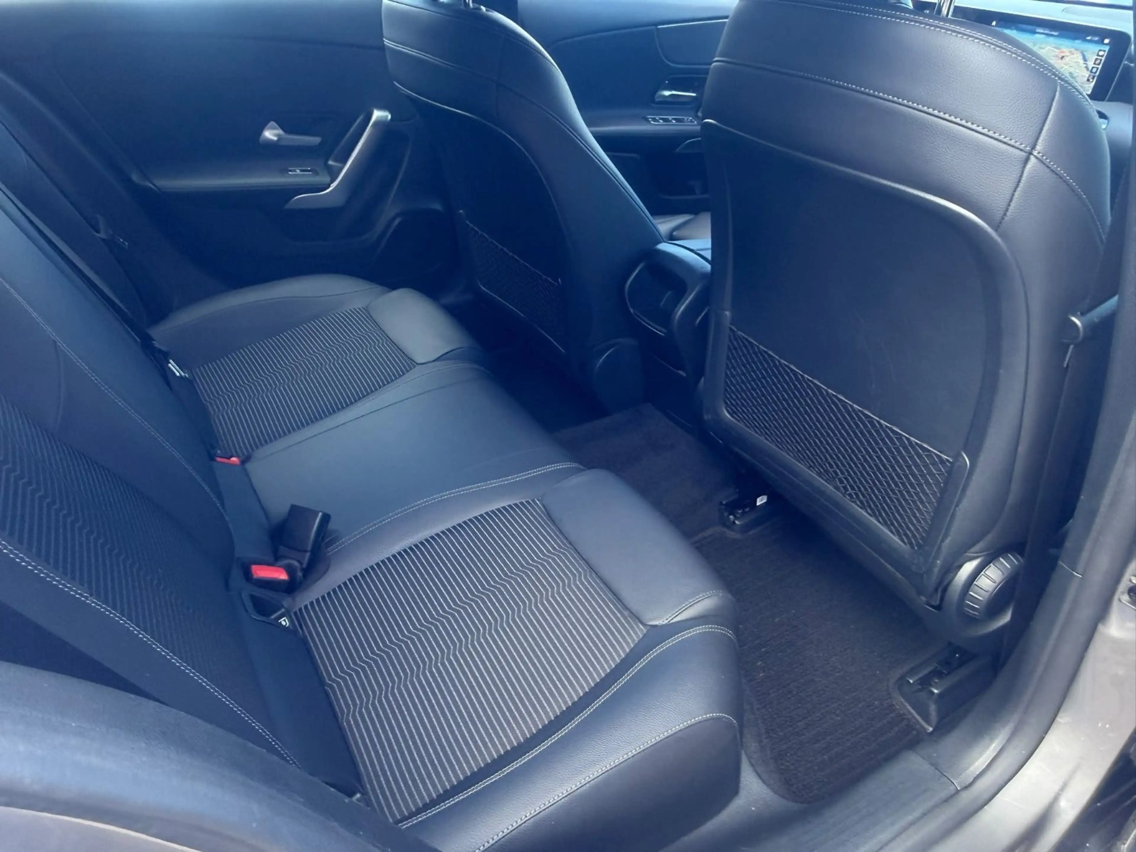 Mercedes-Benz A 220 *Automatik*Klimaa*Navi*LED*Digtal Tacho*EU6 — photo 11
