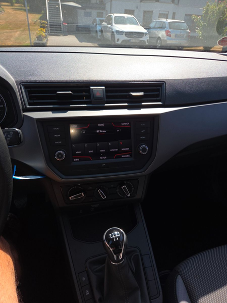 SEAT Ibiza Style PDC hinten Klima Mfl, Tempomat — photo 15