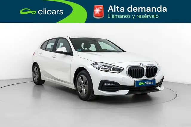BMW 1 Series view 3