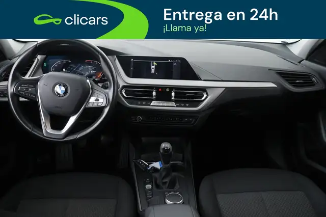 BMW 1 Series view 13