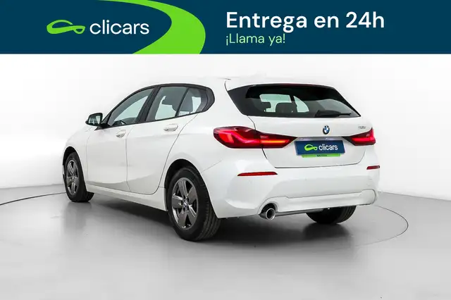 BMW 1 Series view 9