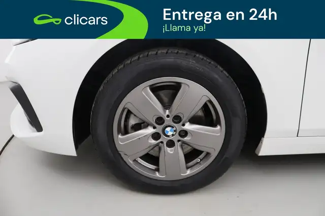 BMW 1 Series view 11