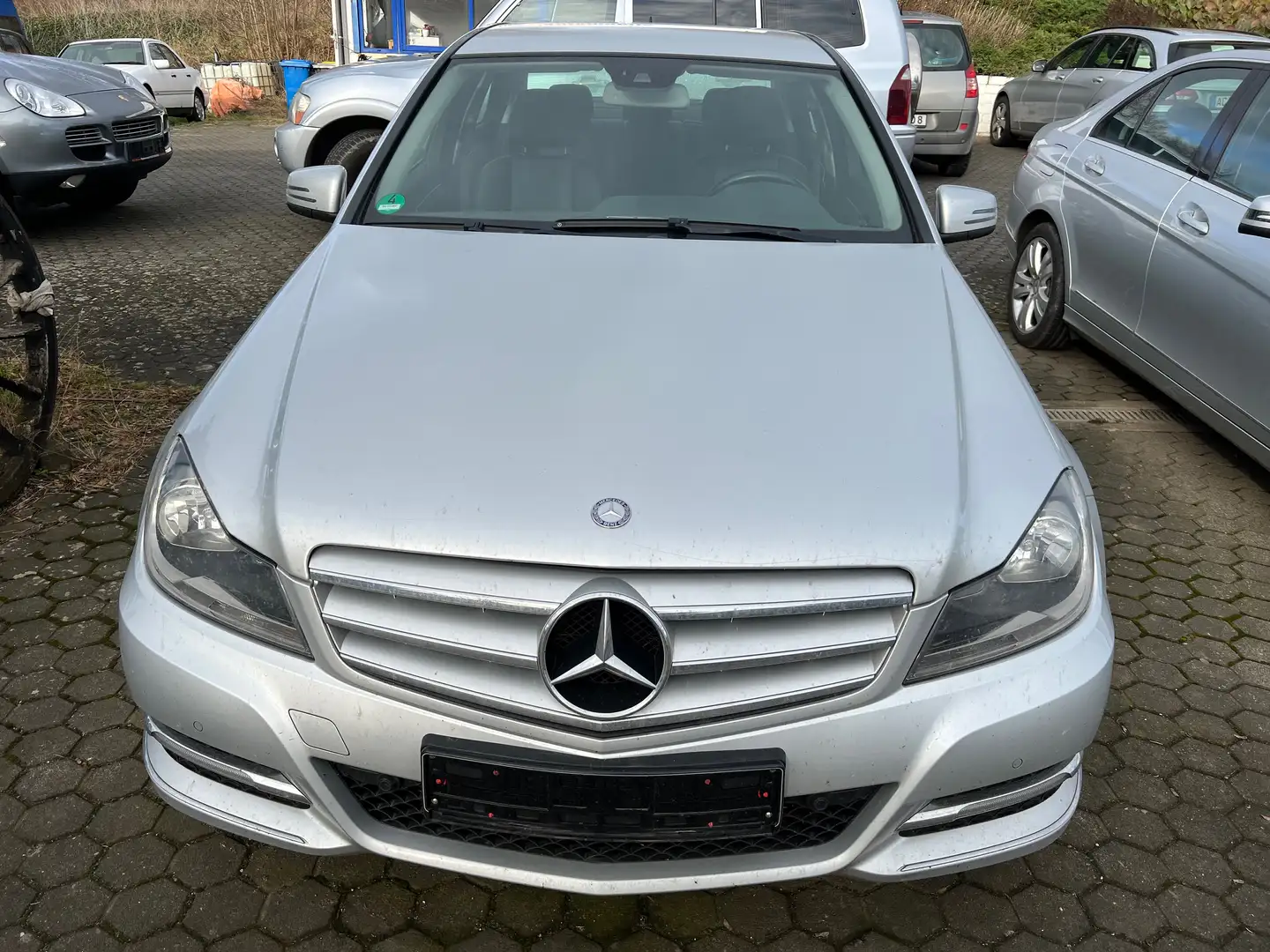 Mercedes-Benz C 200 CGI BlueEfficiency C -Klasse Lim. (BM 204) Silber - 2