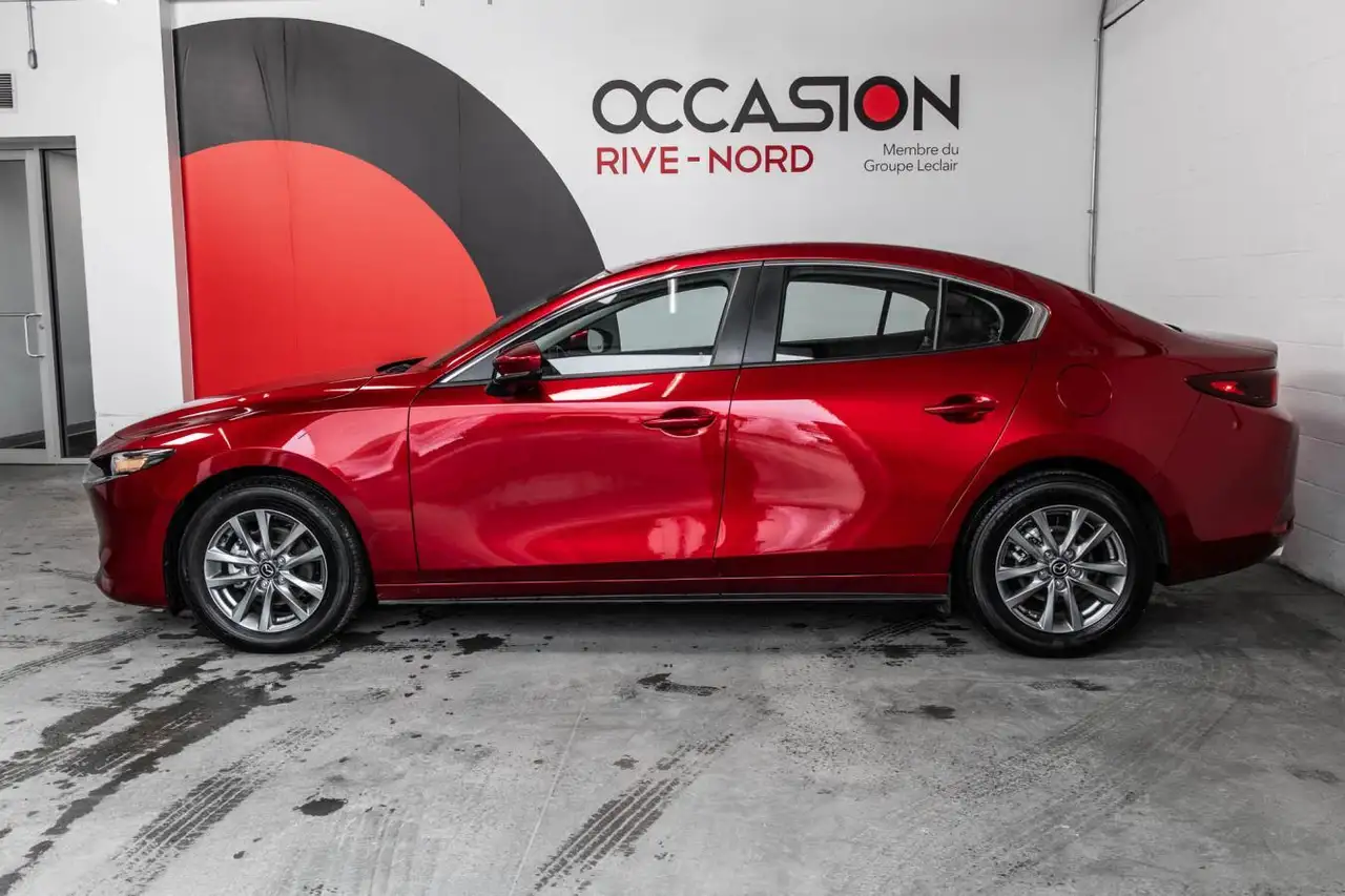 Mazda 3 снимка Mazda 3