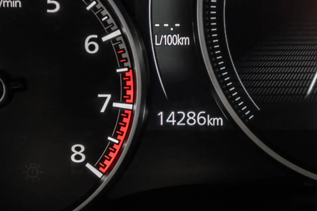 Mazda 3 снимка Mazda 3