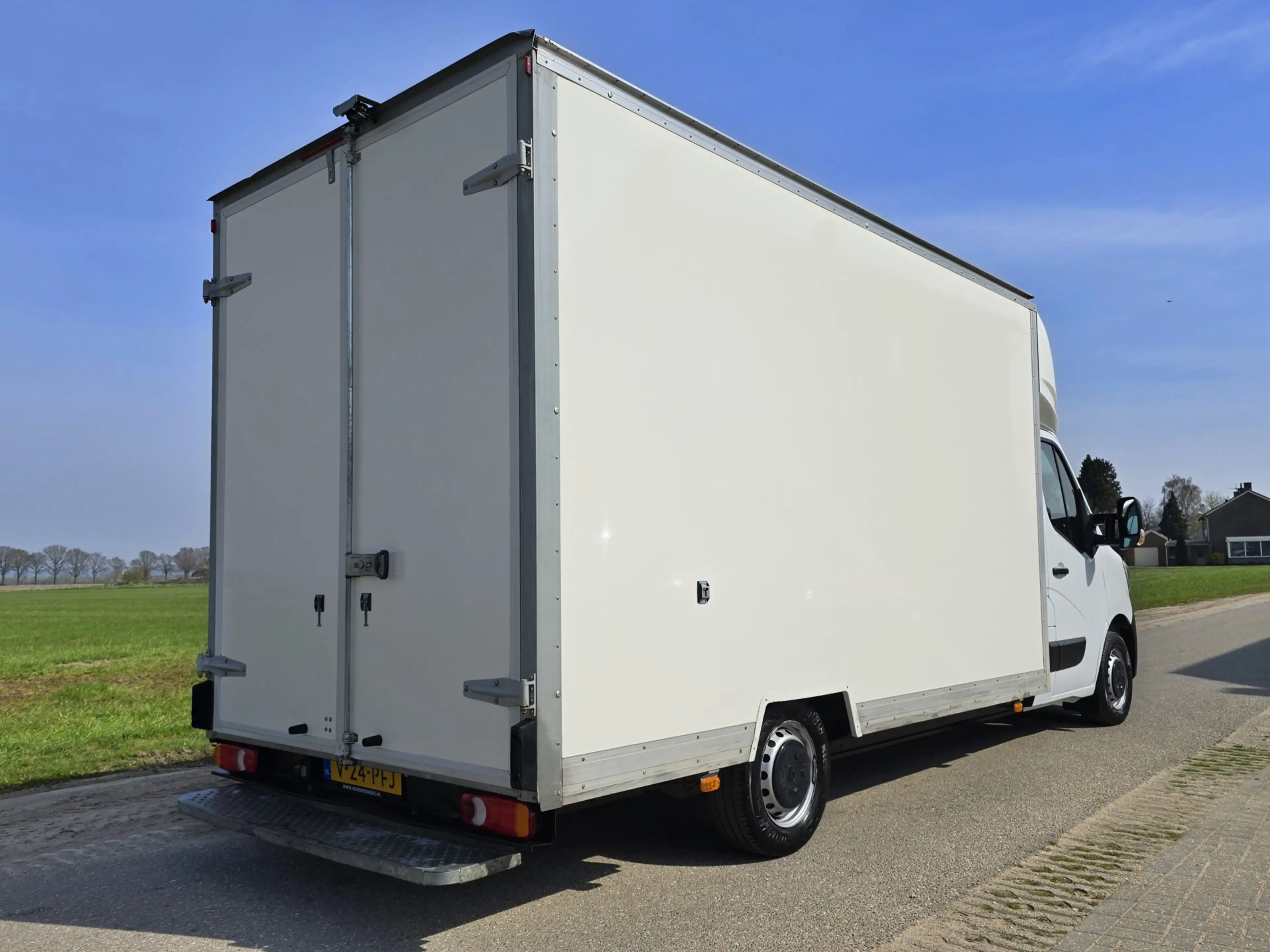 Renault Master T35 2.3 dCi Lowliner - 145 Pk - Euro 6 - Airco - C — photo 6
