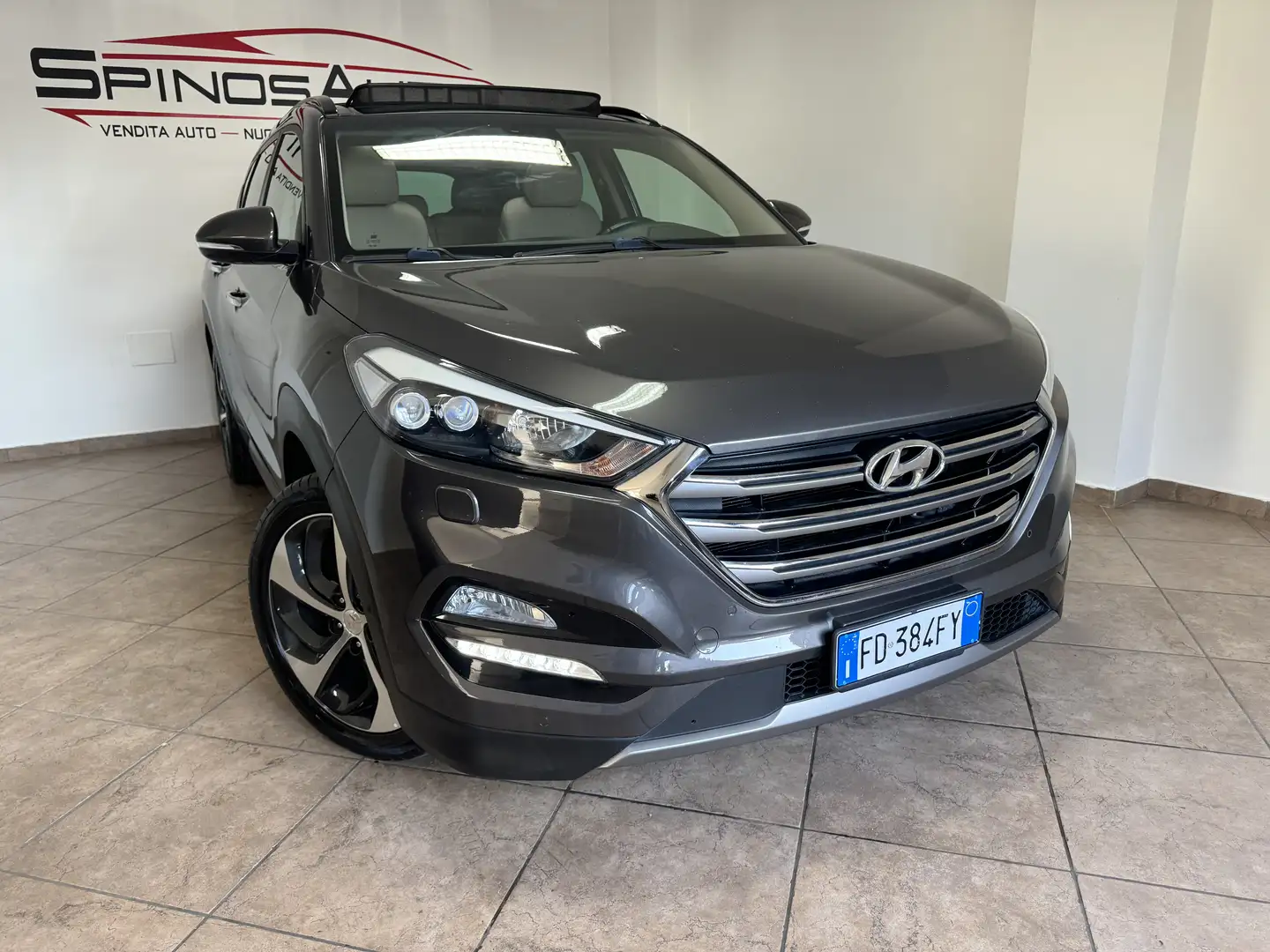 Hyundai TUCSON 2.0 crdi Xpossible 4wd 136cv auto - 1