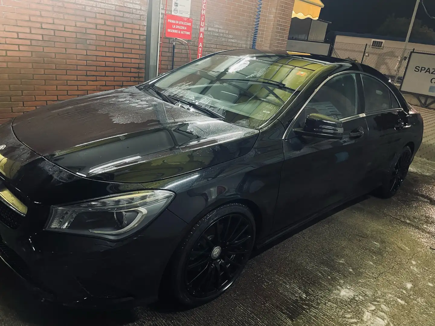 Mercedes-Benz CLA 220 d (cdi) Premium 4matic 177cv auto Nero - 1