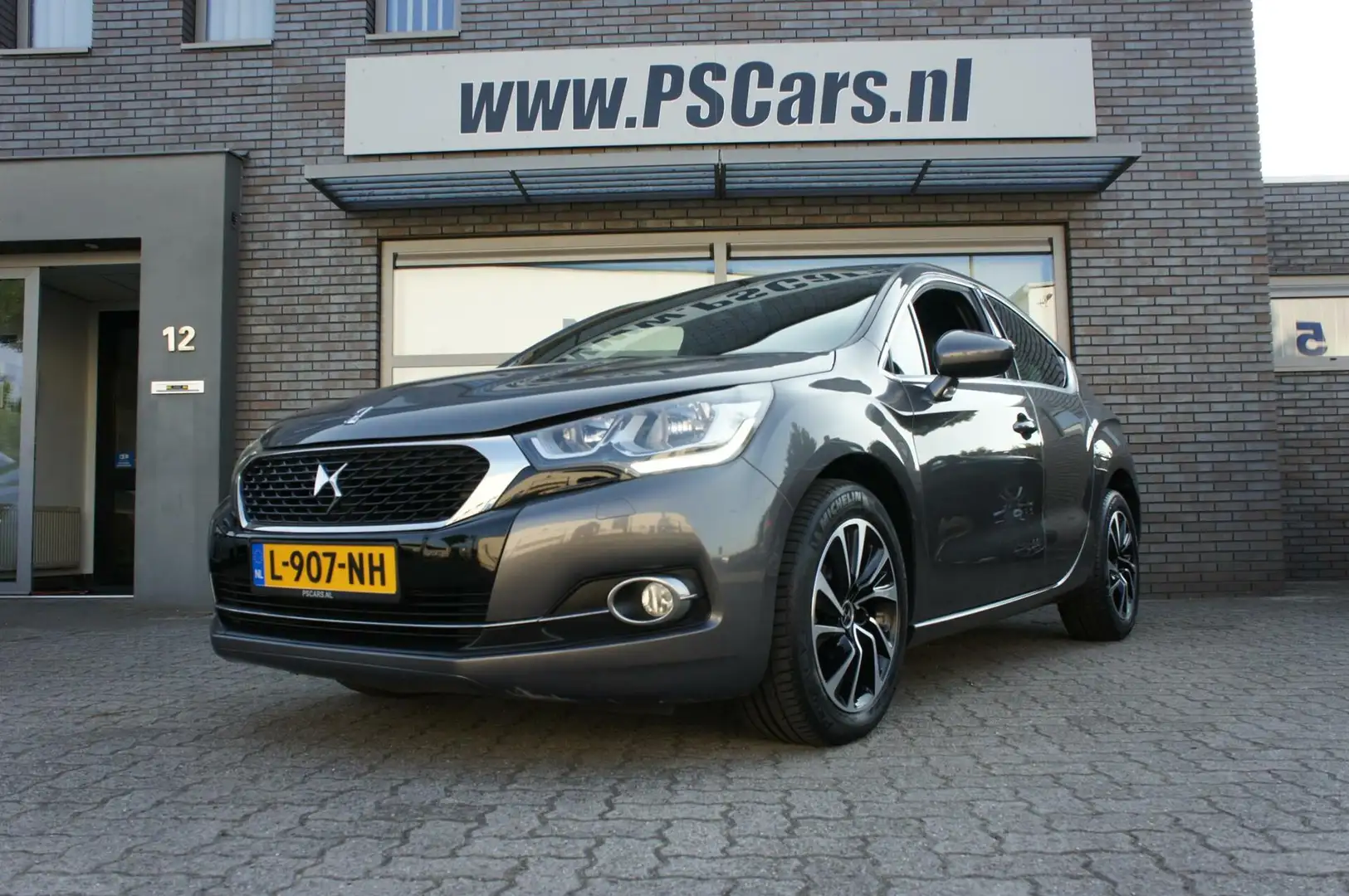 DS Automobiles DS 4 1.2 PT 130pk Cruise|Clima|Navi|PDC|Velgen Сірий - 2