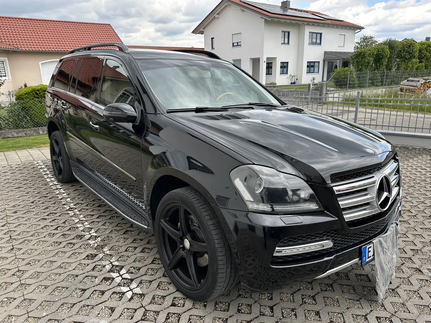Mercedes-Benz GL 55 AMG Schwarz - 1
