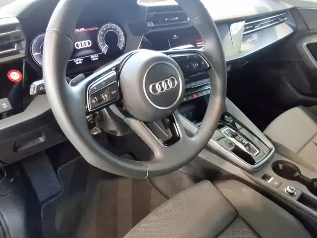Audi A3 view 9