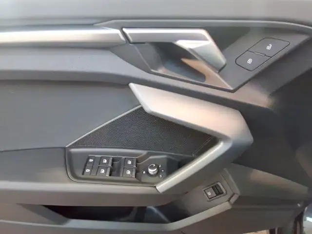 Audi A3 view 8