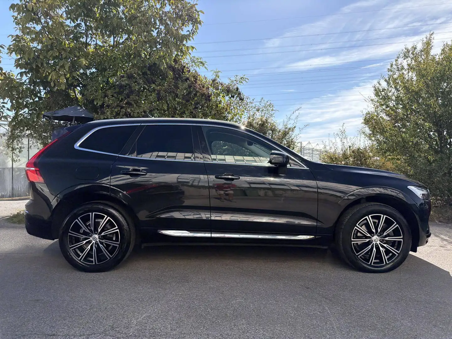 Volvo XC60 *** Inscription AWD*** EXTRAS* 1.Besitz LED Leder Schwarz - 2