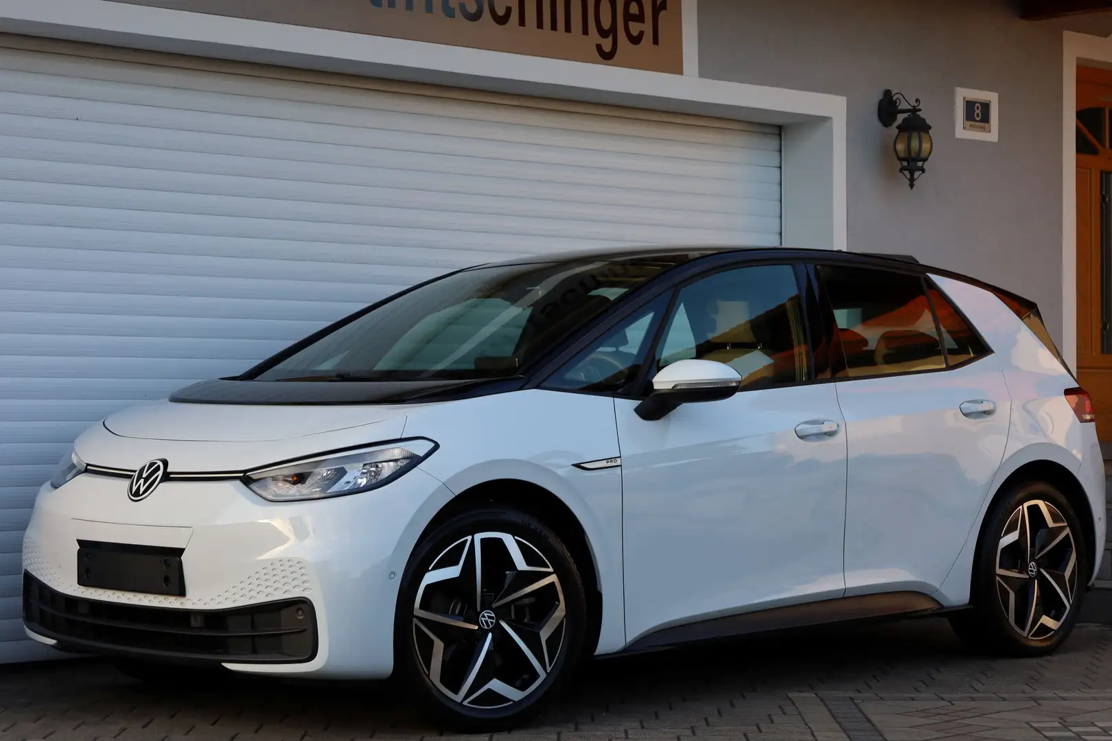 Volkswagen ID.3 ID. 3 PRO 62kWh*19"-KAMERA-KESSY-LED-NAVI-APP-DAB* Weiß - 1