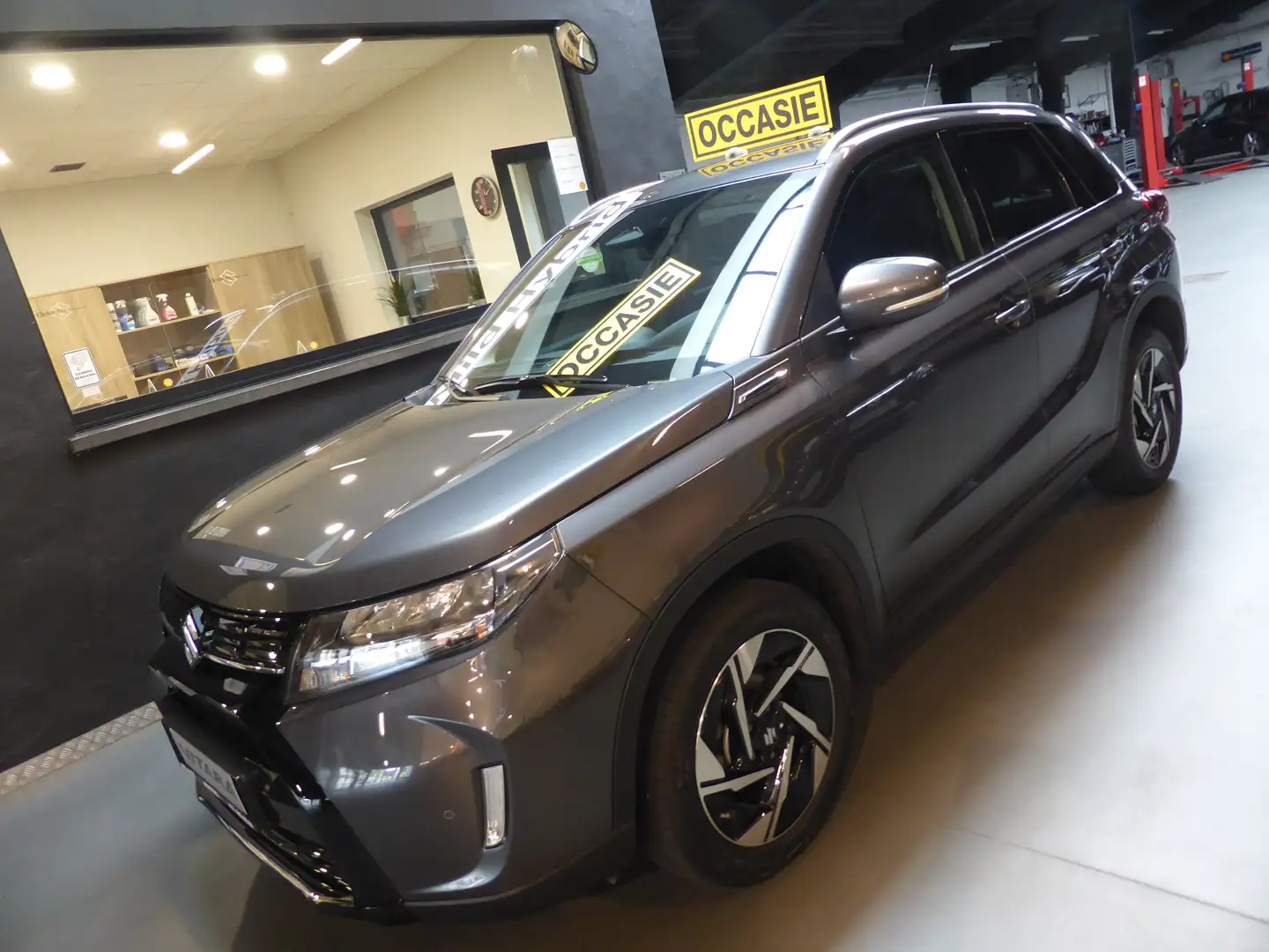 Suzuki Vitara Vitara 1.4 Turbo Boosterjet SHVS MHEV GLX - DEMO Gris - 2